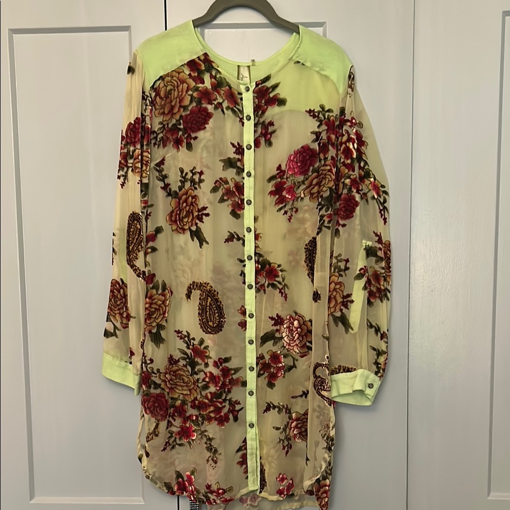 Aratta Floral Sheer Blouse/ Tunic - Green with Red Flower embellishments.